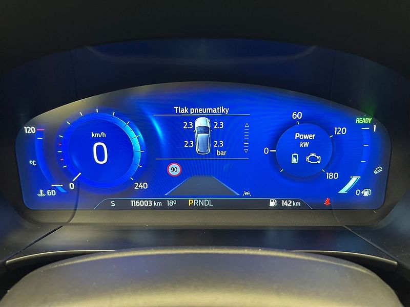 Ford Kuga 2.5 Duratec HEV 4x4 ST-LINE - fotka 10 z 66