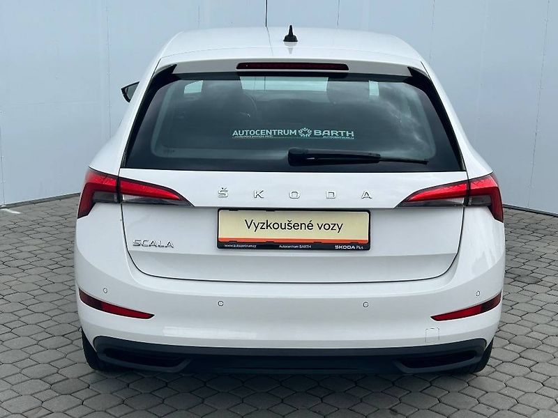 Škoda Scala Ambition 6MP 1,0TSI - fotka 21 z 22