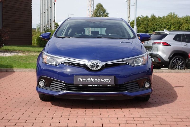 Toyota Auris 1.6VVTi 6M/T BO Active Trend - fotka 2 z 32