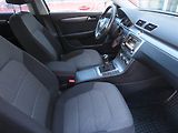 Volkswagen Passat (2013) 1.6 TDI, Serv.kniha, Navi - náhled 9