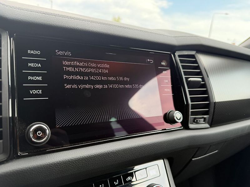 Škoda Kodiaq Sportline  2,0TDI 147kW DSG 4x - fotka 13 z 20