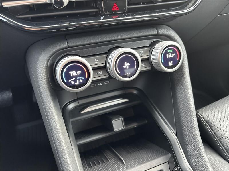 Škoda Kodiaq 2,0 D AT 4x4 Exclusive TAŽNÉ - fotka 33 z 48