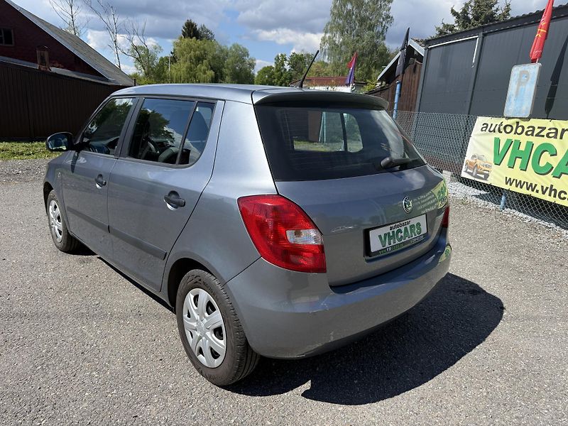 Škoda Fabia 1,2 HTP 51kW Servisní kniha - fotka 5 z 26