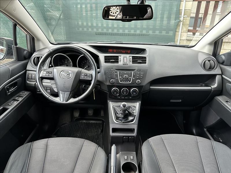 Mazda 5 2,0 7.míst - fotka 15 z 26