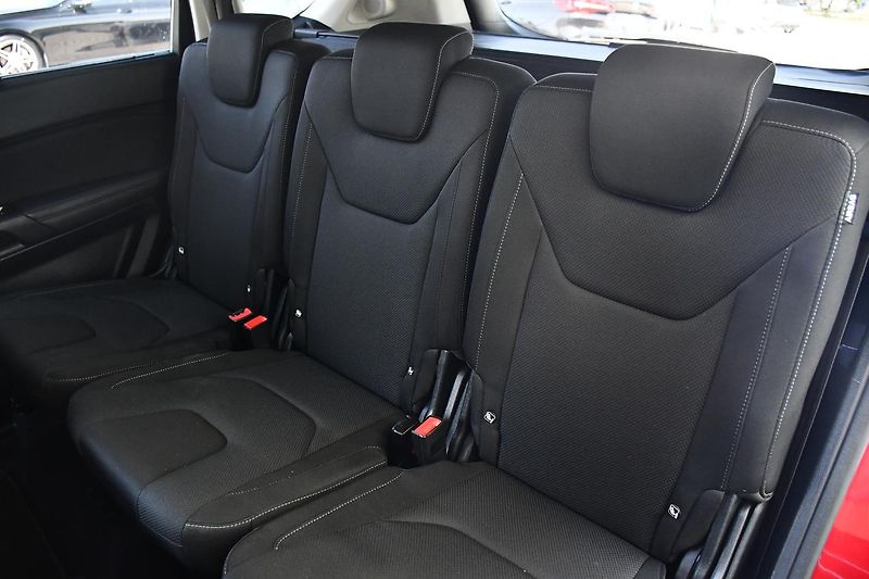 Ford S-MAX 2,0TDCi ČR 1.MAJITEL 140KW AT - fotka 20 z 53