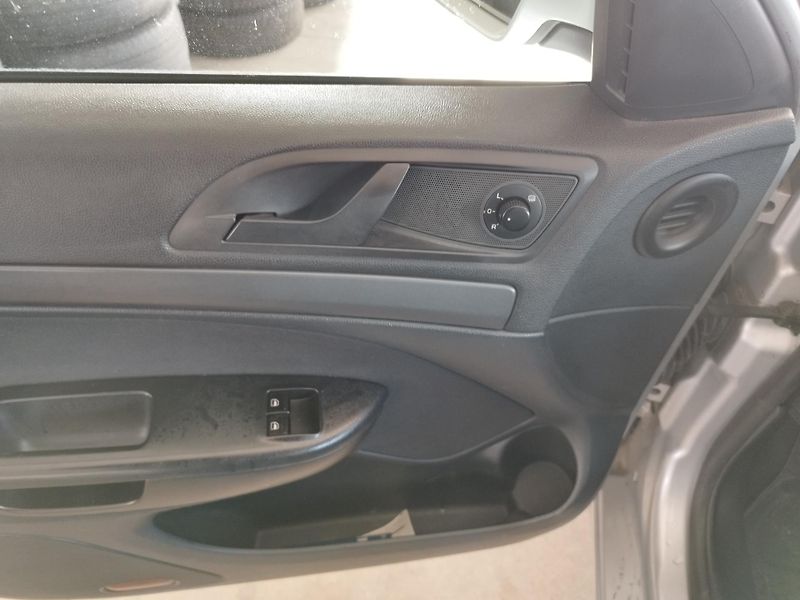 Škoda Octavia (2010) 1,6TDi 77KW KLIMA ALU NAVI - fotka 17 z 21