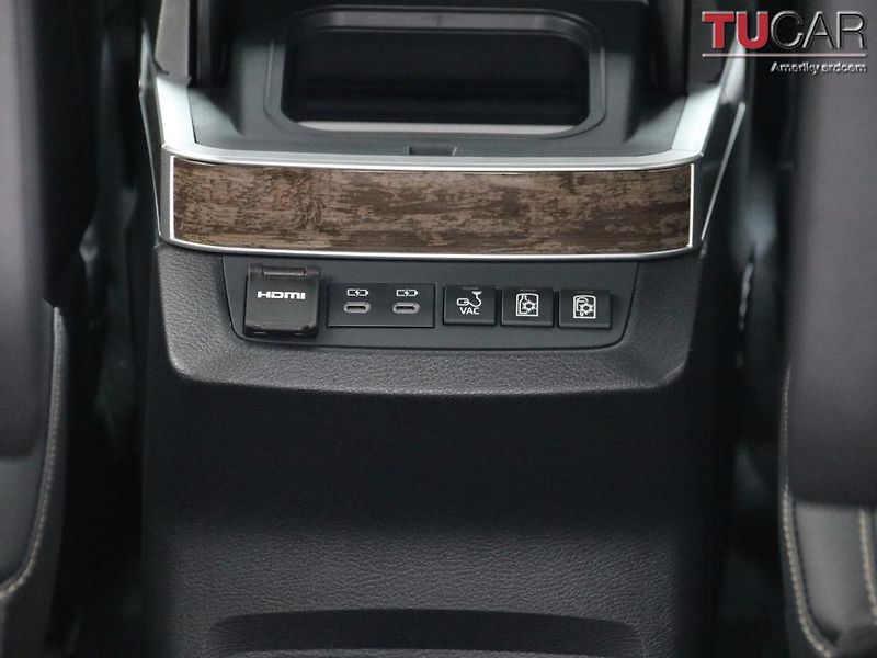 Toyota Sienna (2026) Platinum 2.5 HEV AWD - fotka 60 z 76