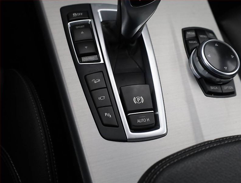 BMW X4 (2014) xDrive30d, 4X4, Automat - fotka 13 z 19