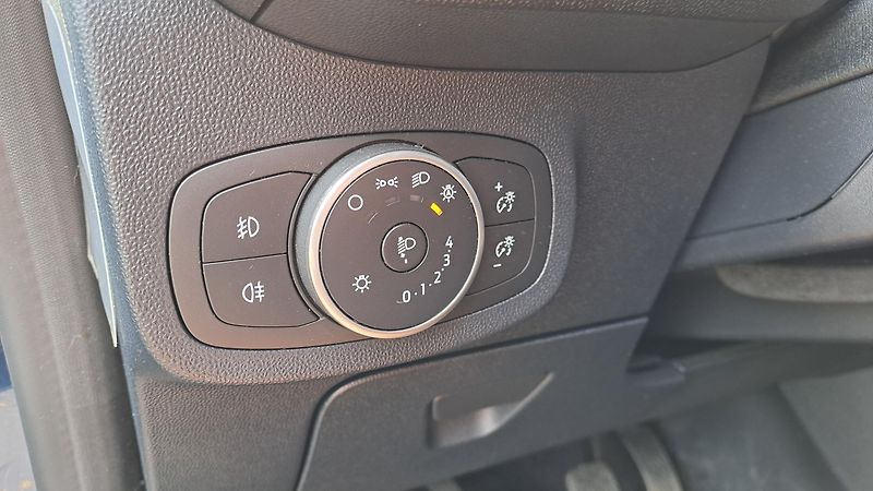 Ford Fiesta 1.0 EcoBoost Titanium - fotka 20 z 26