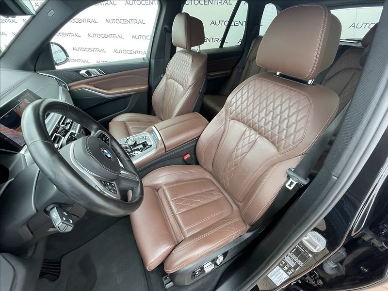 BMW X5 3,0 D,195kW,X-DRIVE,DPH - fotka 11 z 32