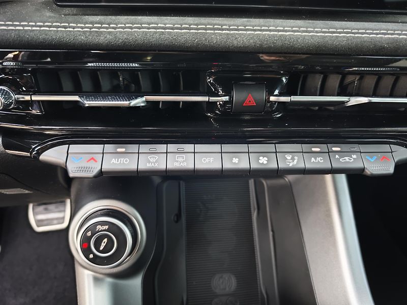 Alfa Romeo Tonale (2026) 1,5 Sport Speciale 1,5T 175 PS - fotka 32 z 41