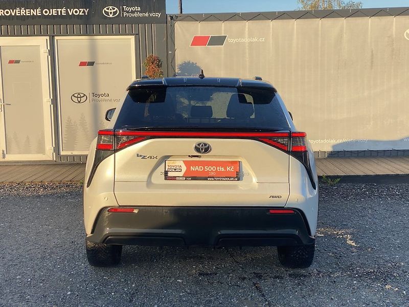 Toyota bZ4X EV, ČR, Executive, 4x4, DPH - fotka 6 z 16