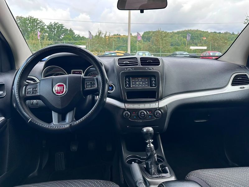Fiat Freemont (2013) 2.0JTD 7-míst/1MAJ/TEMPOMAT - fotka 29 z 37