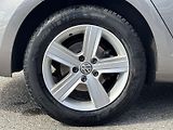 Volkswagen Golf Variant (2015) 1.4 TSI DSG Highline - náhled 30