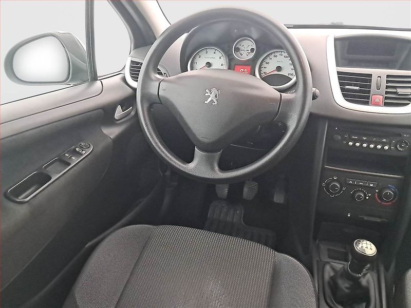 Peugeot 207 (2010) 1.4 VTi, po STK, zamluveno - fotka 7 z 17