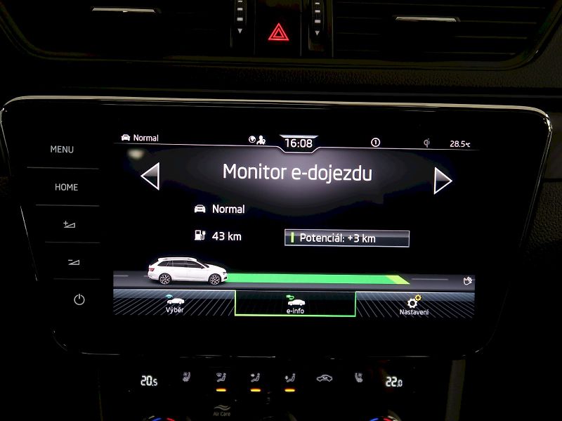 Škoda Superb (2023) iV SPORTLINE 1.4TSI 160KW DSG - fotka 30 z 48