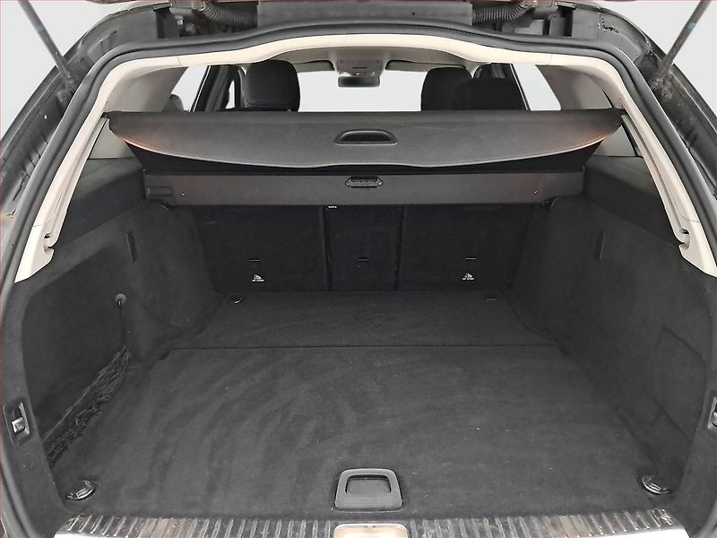 Mercedes-Benz Třídy C (2018) C 200 d, Automat, Serv.kniha - fotka 14 z 20
