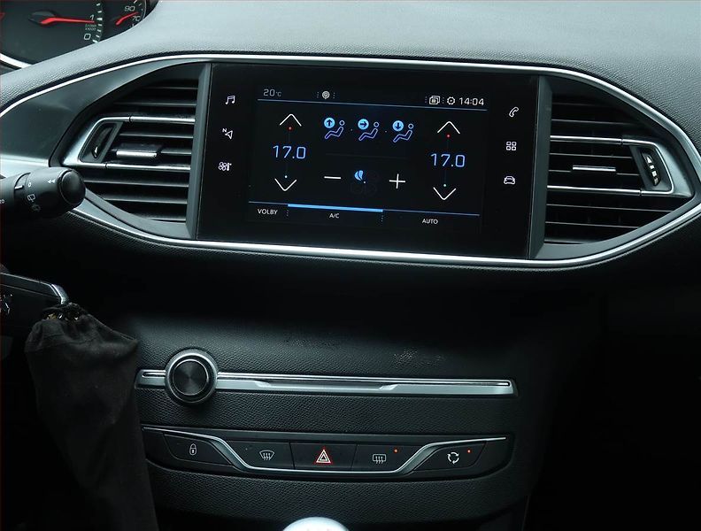 Peugeot 308 (2019) 1.2 PureTech, Serv.kniha, Navi - fotka 12 z 21