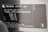 Škoda Karoq 2,0 TDI 110kW DSG 4x4 STYLE Zá - náhled 12
