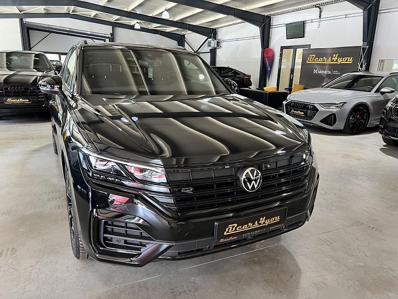 Volkswagen Touareg (2024) 3.0 TDI 210kW R-LINE EXCLUSIVE - fotka 16 z 56