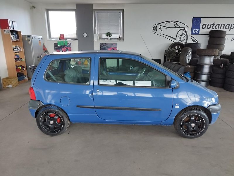Renault Twingo (2005) 1,2i 43KW automat super cena - fotka 4 z 16