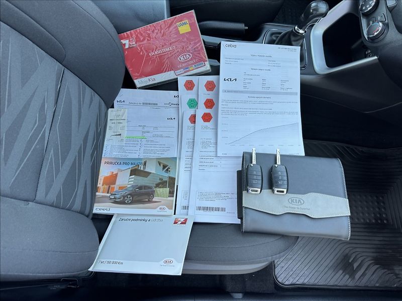 Kia Ceed 1,4 i 73kW 2.maj. původ ČR - fotka 45 z 50