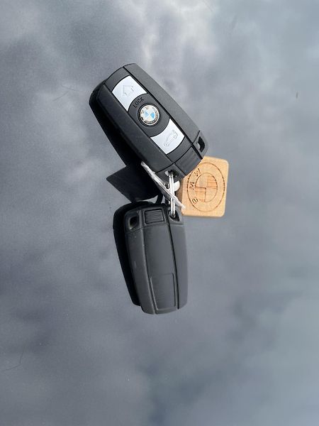 BMW Řada 3 320i Coupe - fotka 23 z 23