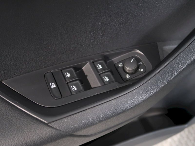 Škoda Karoq (2022) STYLE PLUS 2.0TDI 85KW DSG - fotka 35 z 37