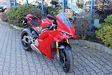 Ducati Panigale V4 S (2025) 2025  jen 3400 km - náhled 1