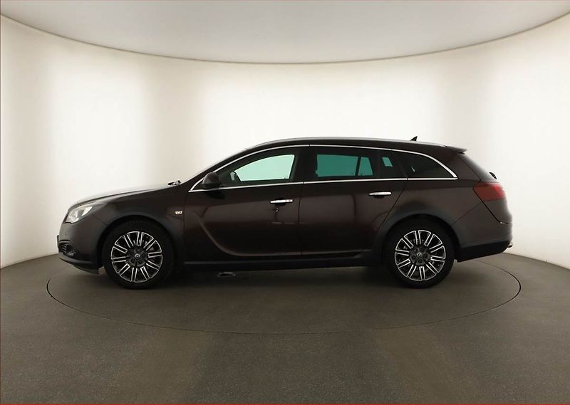 Opel Insignia (2016) 2.0 CDTI, 4X4, Automat - fotka 3 z 15