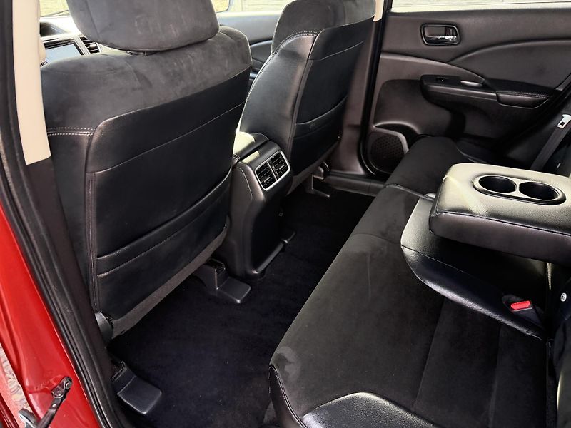 Honda CR-V 1.6CT-Di 4x4 160PS ČR 145TKM!! - fotka 107 z 159