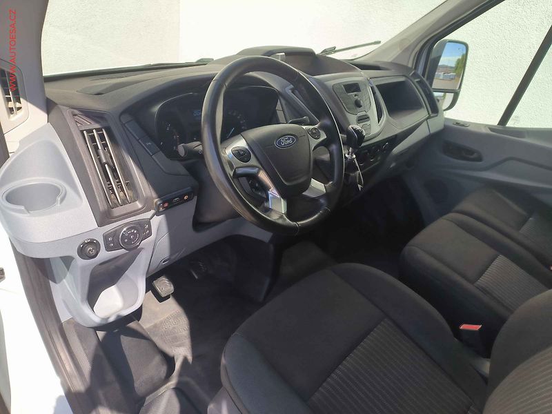Ford Transit (2018) 2.0TDCi L2H2, Trend, AC - fotka 10 z 19