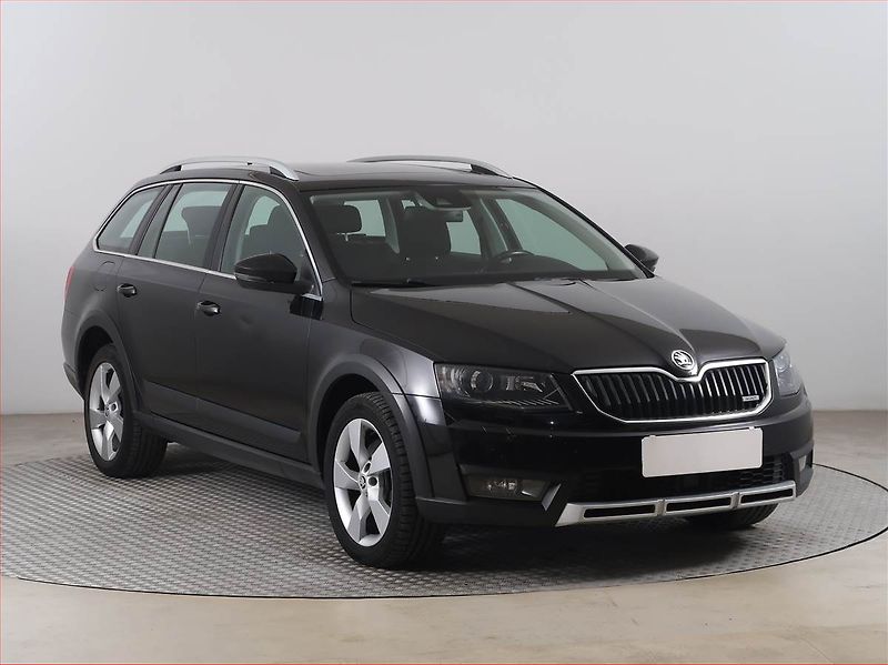 Škoda Octavia (2015) 2.0 TDI, 4X4, Automat - fotografie inzerátu