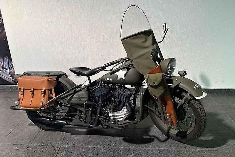 Harley-Davidson WLC z roku 1944 se nyní prodává na TipCars.