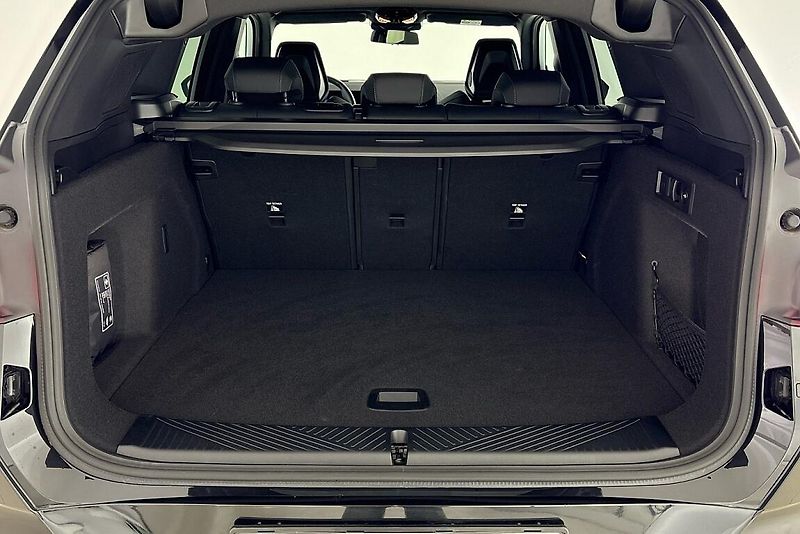 BMW X3 M50 xDrive - fotka 9 z 25