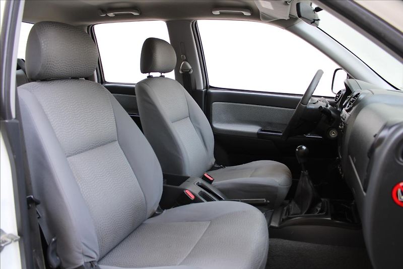 Isuzu D-Max 3.0 TD / 4x4 / 120kW / Tažné - fotka 24 z 36