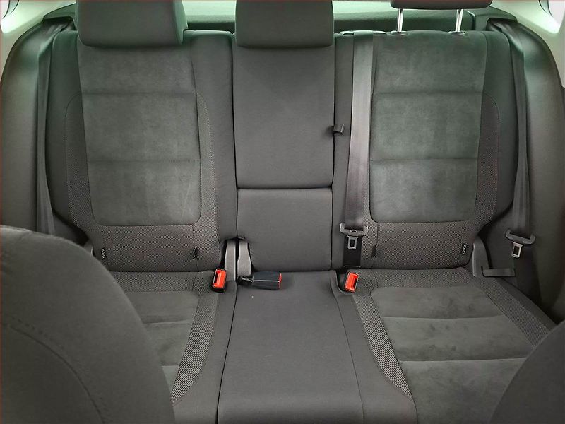 Volkswagen Tiguan (2012) 2.0 TDI, 4X4, Tempomat - fotka 10 z 17
