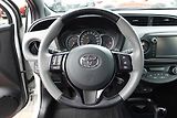 Toyota Yaris 1.33 VVT-i Multidrive S Bi-ton - náhled 16