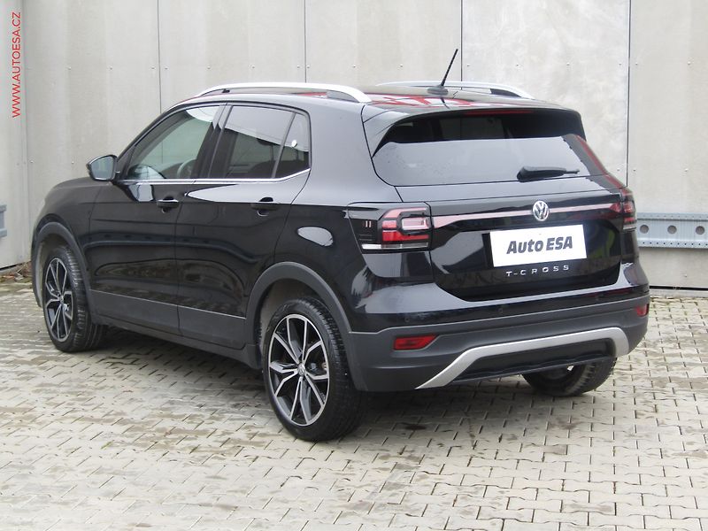 Volkswagen T-Cross (2020) 1.0 TSi, Style, LED, navi - fotka 6 z 19