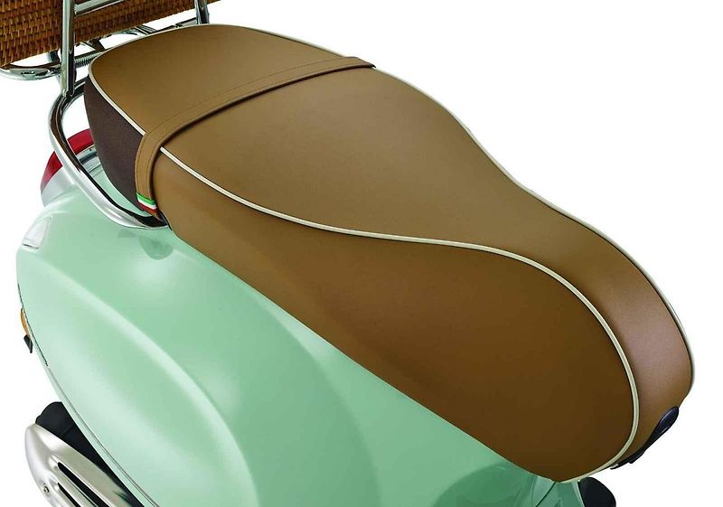 Vespa Primavera Pic Nic