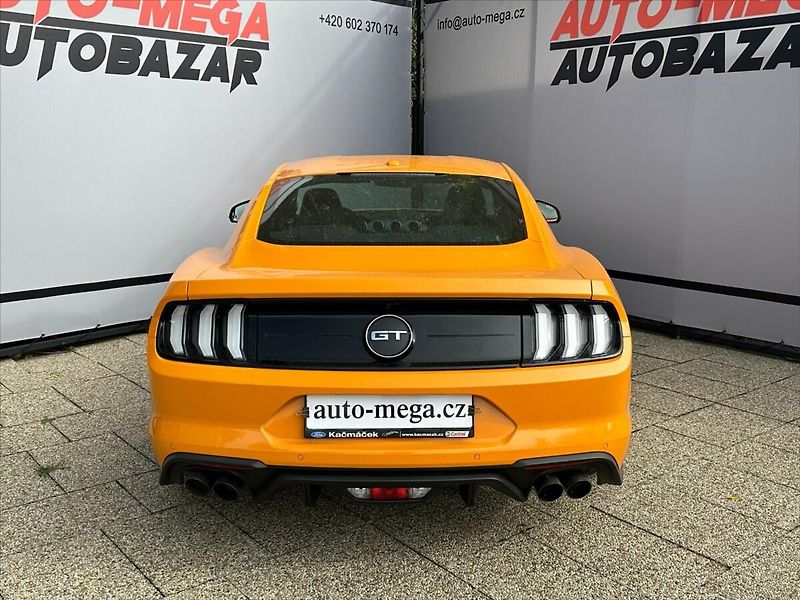 Ford Mustang 5,0 V8 331kW - CZ - AUTOMAT - fotka 7 z 42