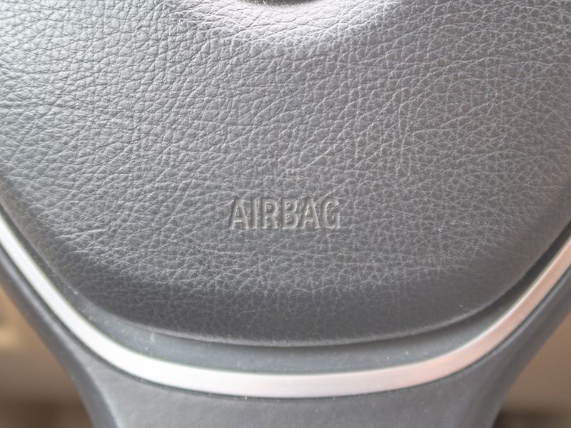 BMW Řada 5 (2012) 3.0D – NOVÉ V ČR - fotka 36 z 55