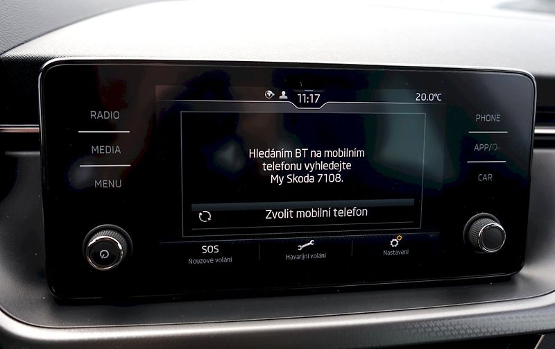 Škoda Kamiq (2021) TSI 110 kW DSG Style - tažné - fotka 14 z 33