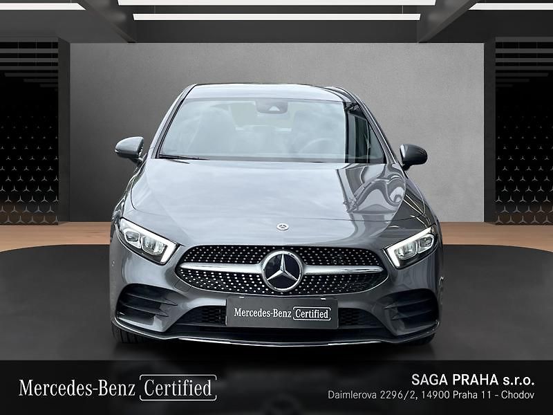 Mercedes-Benz Třídy A A-Třída 250e AMG Line - fotka 2 z 18