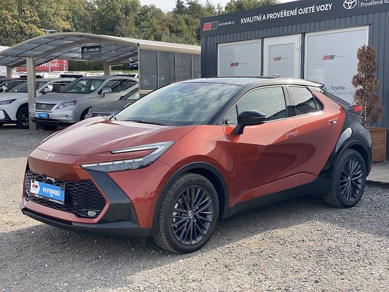 Toyota C-HR 2.0Plug-in, ČR, Tokyo Edition - fotka 4 z 22