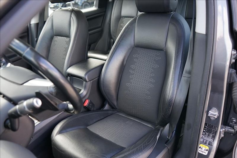 Land Rover Discovery Sport 2,0 TD4 110kW SE,1Maj,ČR,DPH - fotka 14 z 38