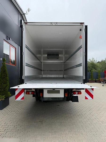 Mercedes-Benz Actros (2021) 2545 6x2 chlaďák EURO 6 - fotka 9 z 23