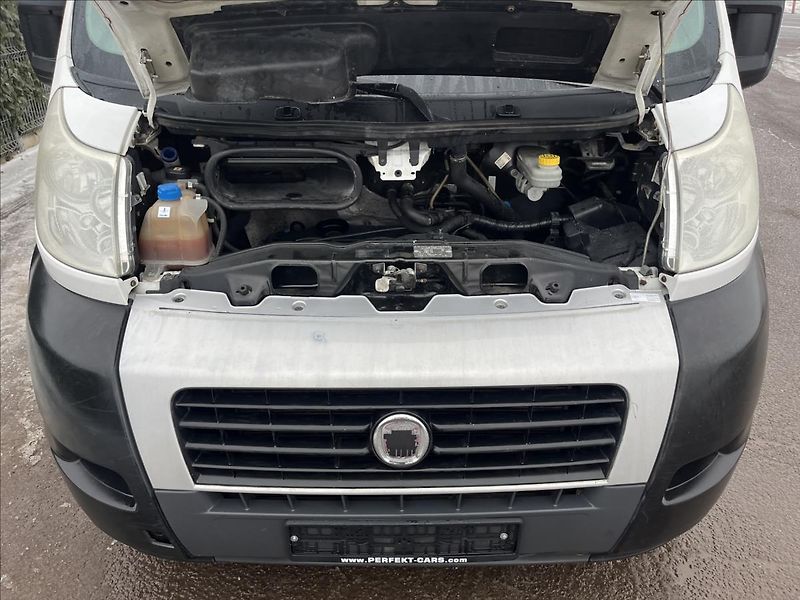 Fiat Ducato 2.2 JTD L1H1 NOVÉ PNEU VSTŘIKY - fotka 19 z 26