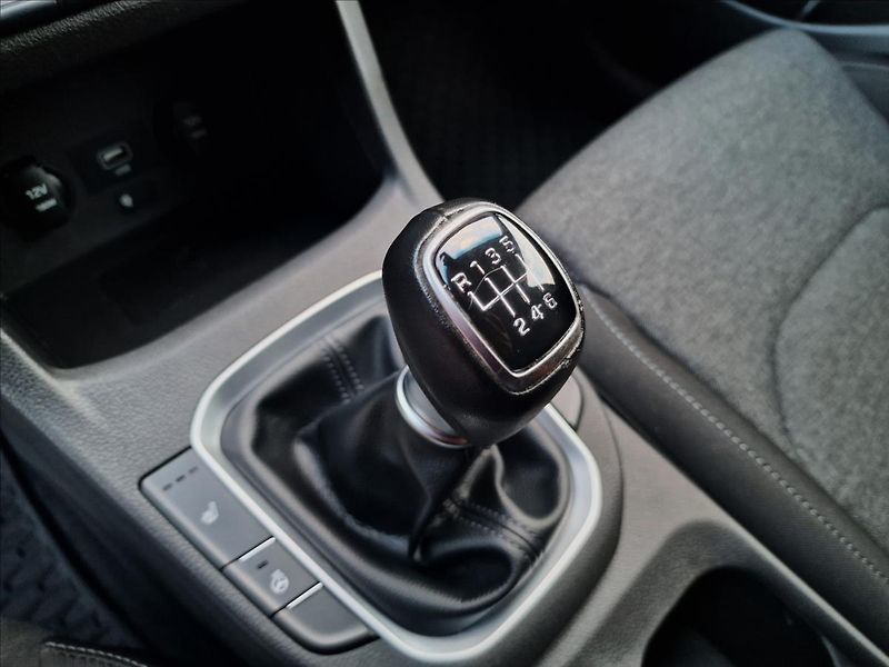 Hyundai i30 1.0 T-GDI Smart Kombi,ČR,1Maj - fotka 30 z 50