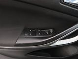 Opel Astra (2019) 1.6 CDTI, Navi, Tempomat - náhled 18